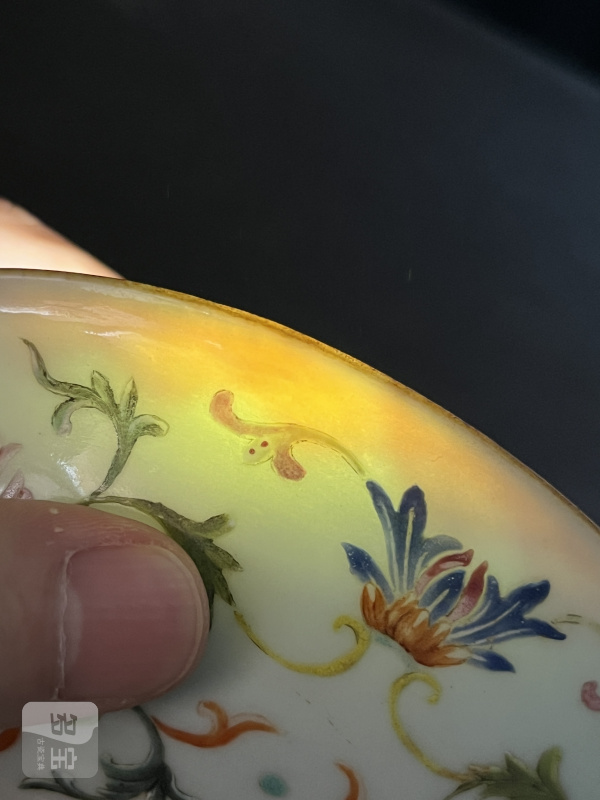 清乾隆 洋彩描金缠枝宝相花觚式供盘一对 - 图23
